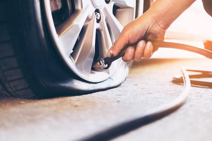 Tire Blowout Emergencies – Stay Calm and Reduce Speed