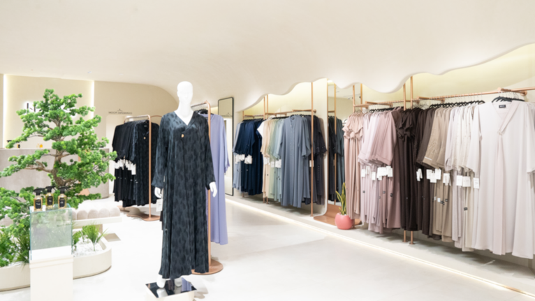 What Retail Startups Can Learn From a Five-Star Abaya Shop in the UAE
